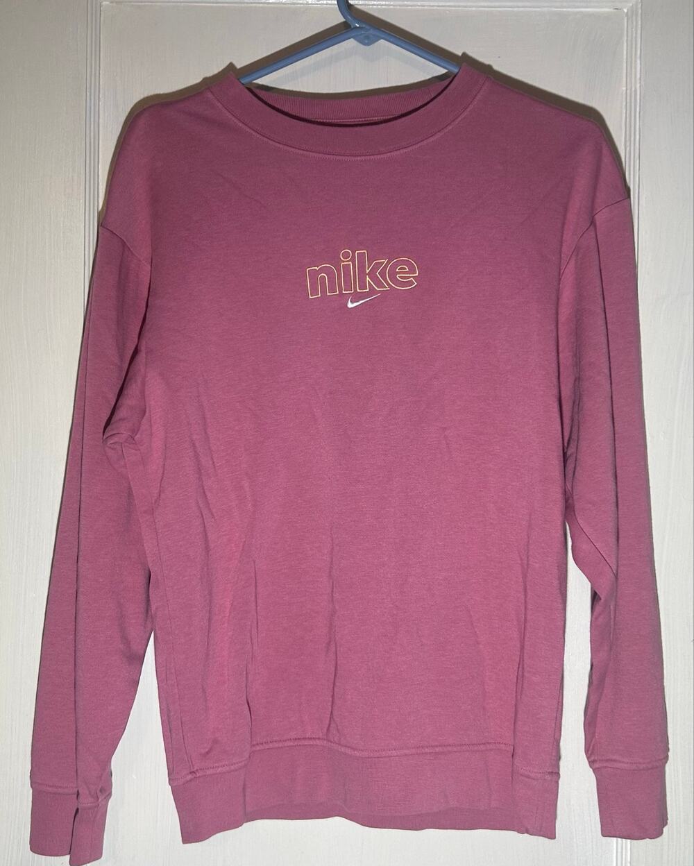 Nike Women's Pink Long Sleeve Sweatshirt Crewneck Swoosh Pullover Size XS